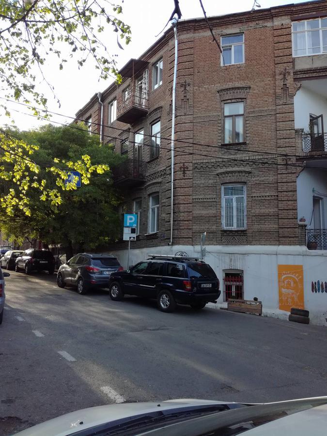 200 Metres From Rustaveli Avenue Lägenhet Tbilisi Exteriör bild