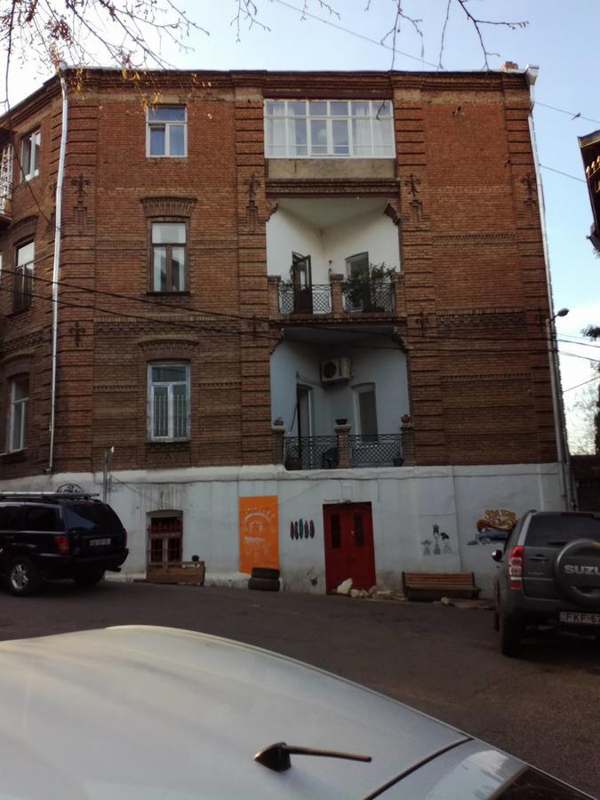 200 Metres From Rustaveli Avenue Lägenhet Tbilisi Exteriör bild